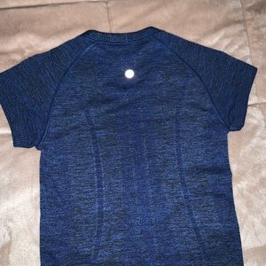 LULULEMON swiftly tech short sleeve!!
